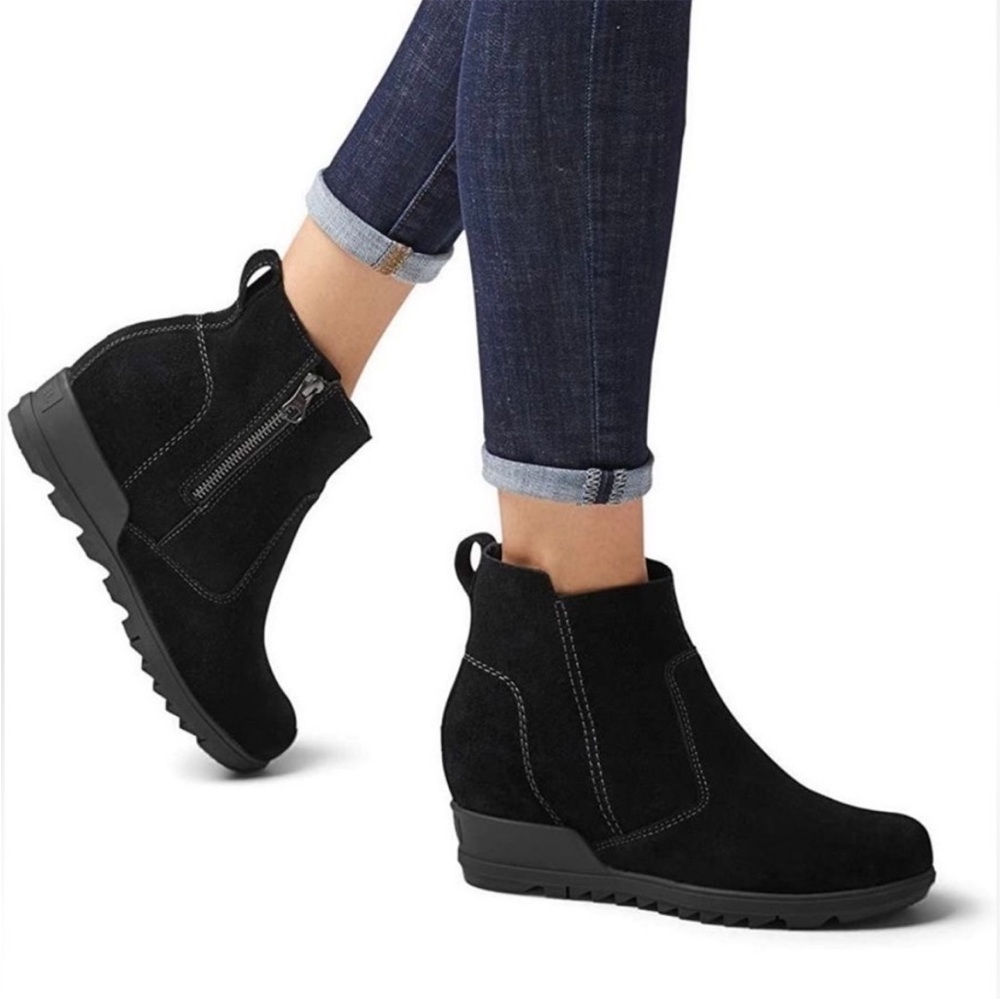 Sorel Ankle Boots Womens Size 7 Black Leather Wedge‎ Waterproof